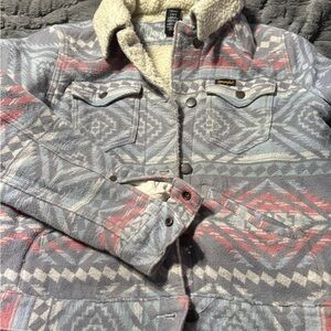 Wrangler Jacket - Gray and Red Pattern